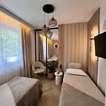 Appartamento Family & Business Premium No 3 - 2 Bedroom With Private Jacuzzi, Balcony, Parking Varsavia