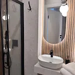 Appartamento Family & Business Premium No 3 - 2 Bedroom With Private Jacuzzi, Balcony, Parking *