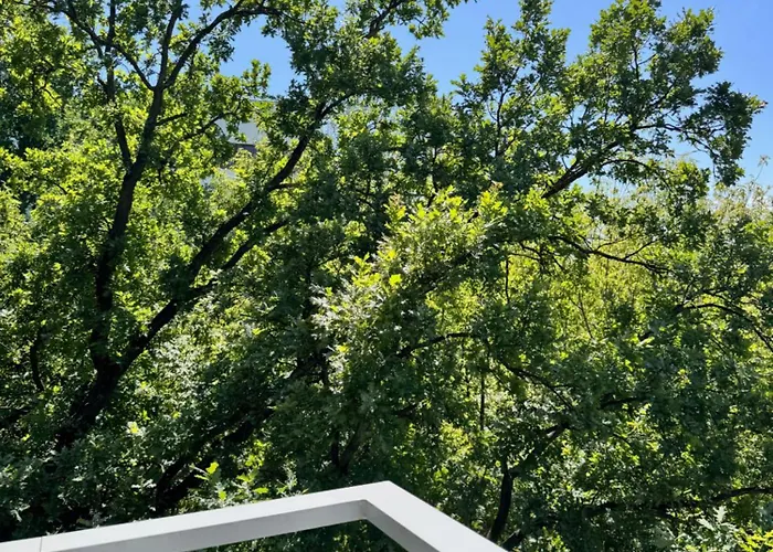 Family & Business Premium No 3 - 2 Bedroom With Private Jacuzzi, Balcony, Parking * Warsaw