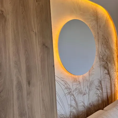 Family & Business Premium No 3 - 2 Bedroom With Private Jacuzzi, Balcony, Parking Appartamento