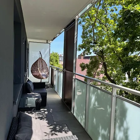 Apartmán Family & Business Premium No 3 - 2 Bedroom With Private Jacuzzi, Balcony, Parking *